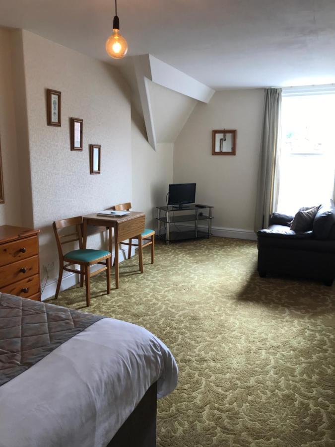 Brialene Holiday Flats Скарборо Экстерьер фото