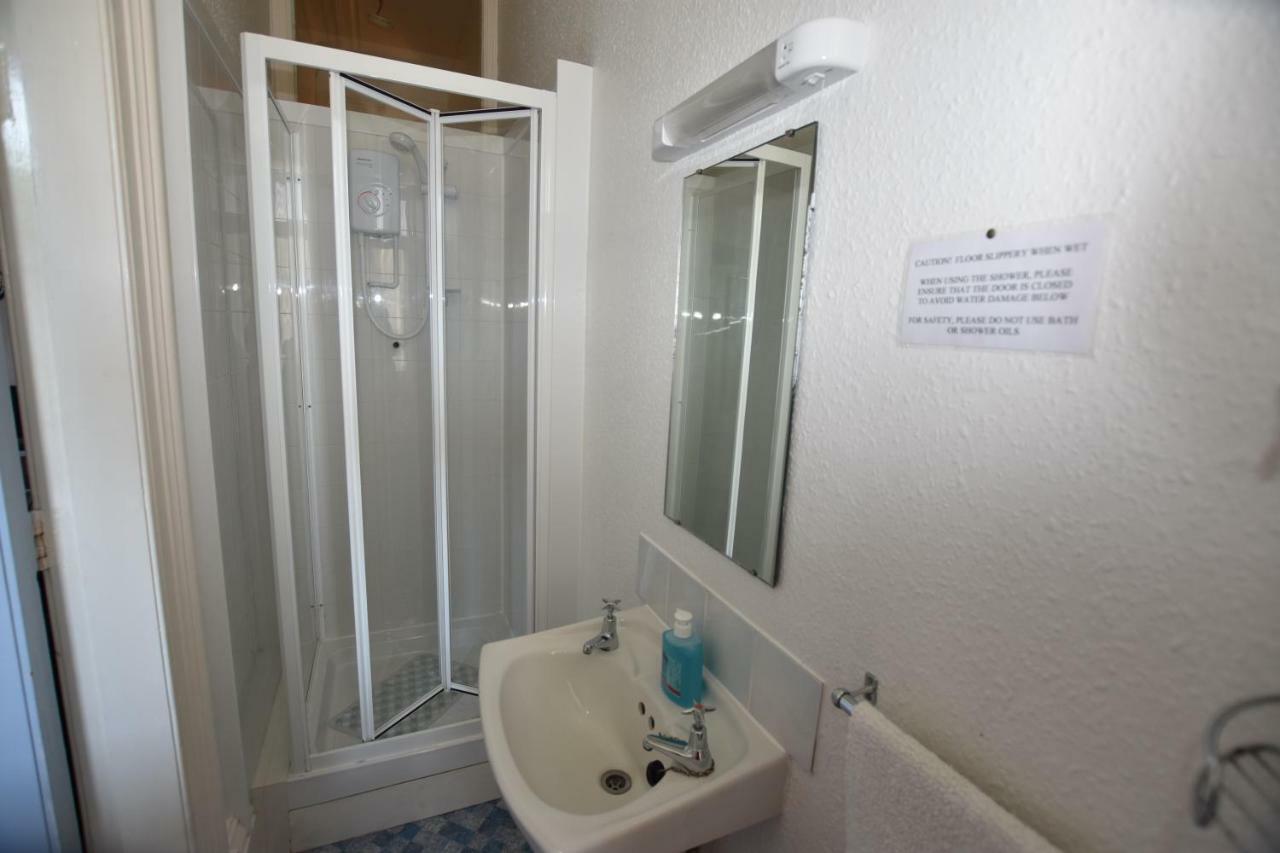 Brialene Holiday Flats Скарборо Экстерьер фото